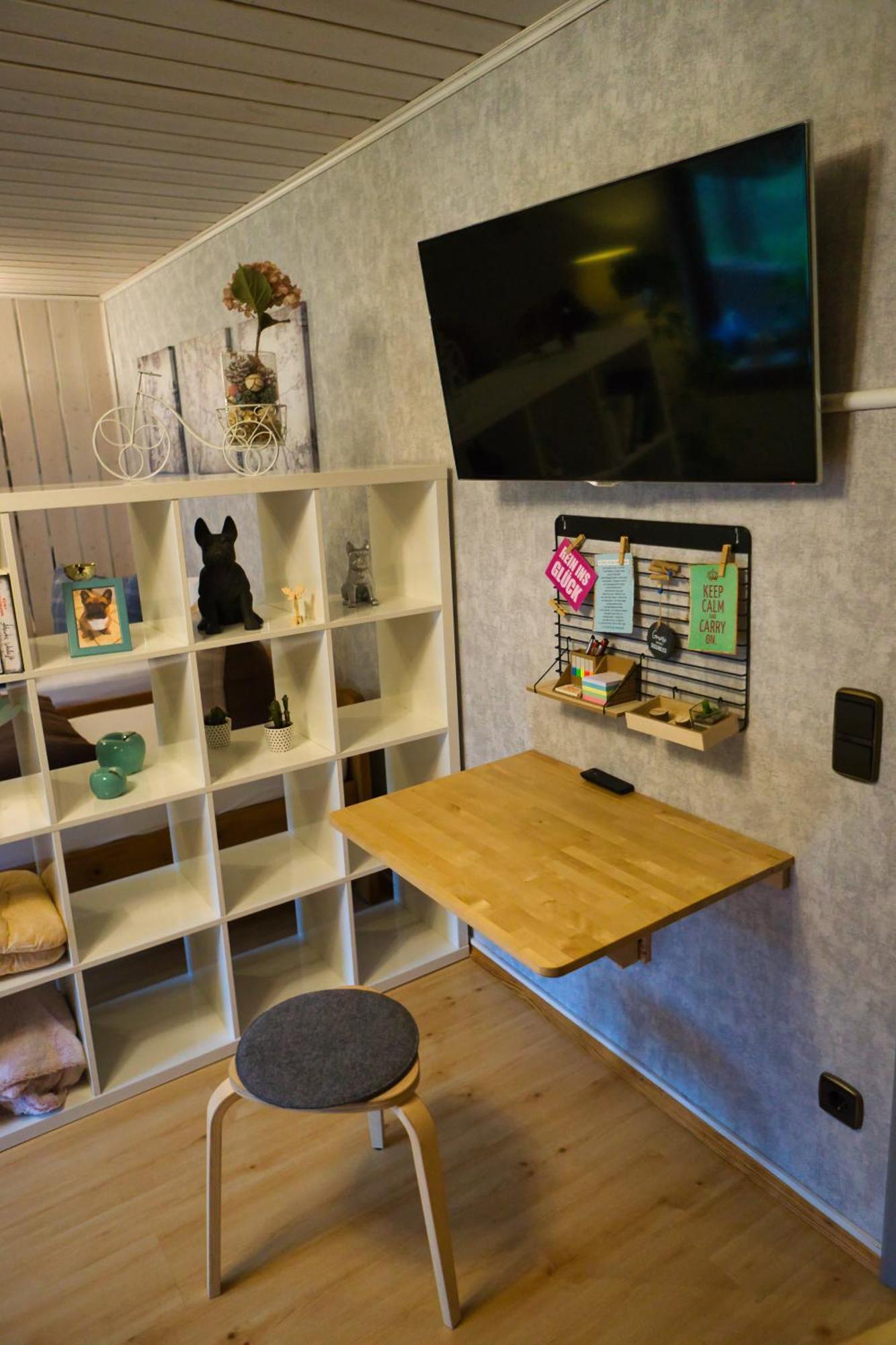 Gemuetliche Wohnung Mit Neckarblick Ебербах Екстериор снимка